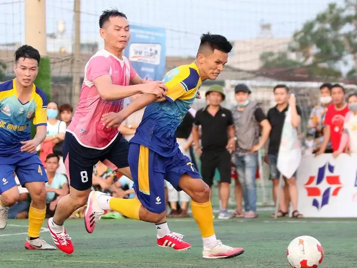 Kèo Sân Phủi Là Gì?